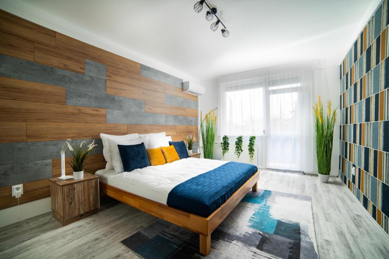 Comfort 18 - Best Family Layout- Balcony & Parking มิชโคลซ์ ภายนอก รูปภาพ